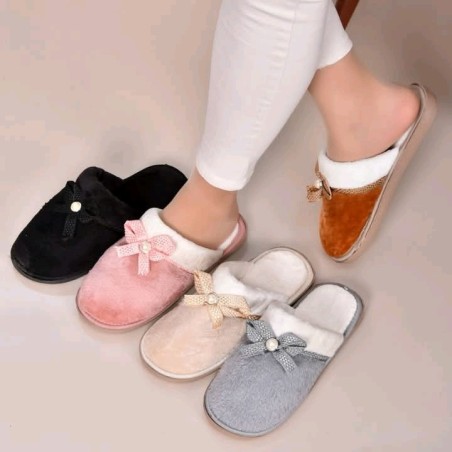 Pantoufles femme a papillon et perle